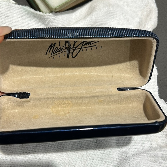 Maui Jim Blue Sunglasses Textured Hard Clamshell Case - Picture 2 of 5